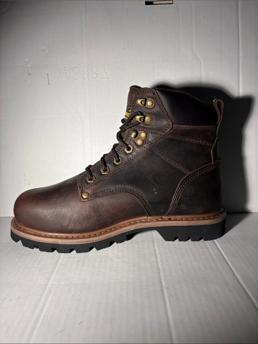 NEW Carolina Men’s Brown Leather Work Boots Steel Toe Size 8.5 D